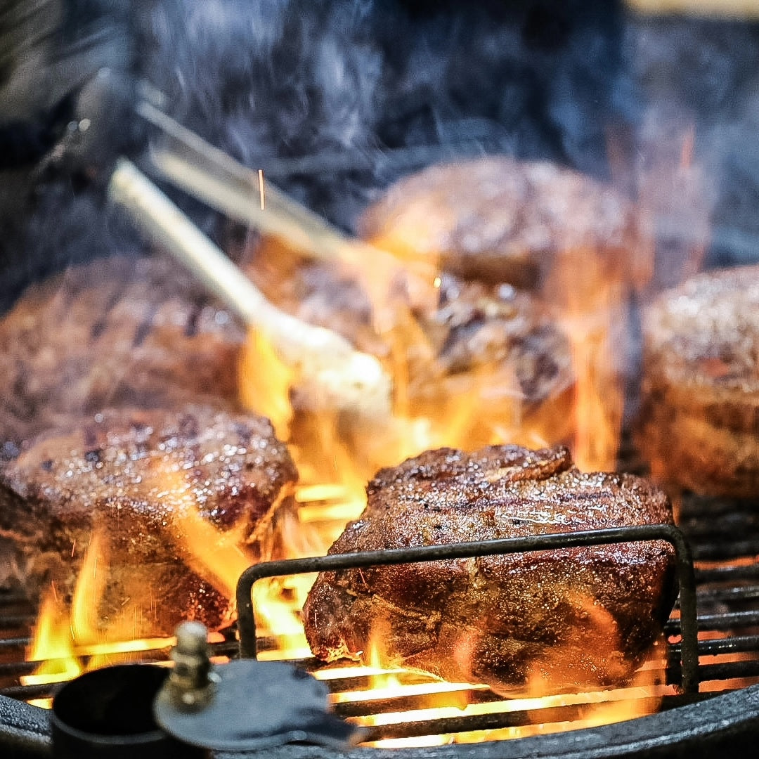 Grill Seekers Black Dog BBQ Masterclass - 22nd November 11.30am till 1pm - Restricted to 18+
